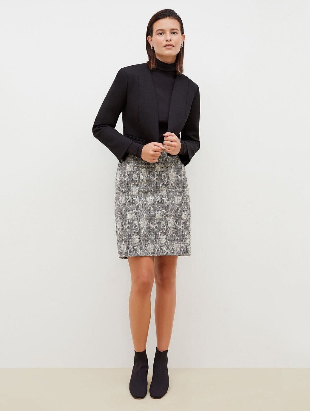 MM Lafleur Noho Pencil Skirt Crackle Black Ivory Knee Length Sz 4 Office Capsule - Picture 2 of 10
